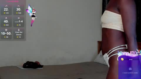 paulabanks online show from April 13, 7:25 pm