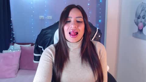 paulina online show from January 14, 4:23 pm