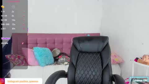 paulinaqueenss online show from March 18, 5:12 am