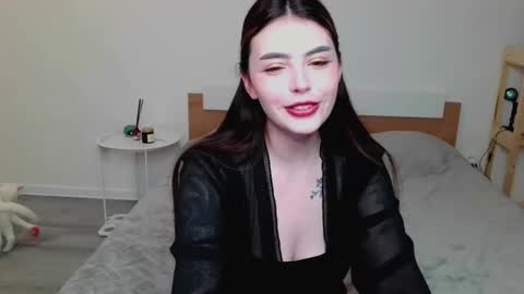 Peachy online show from March 3, 9:01 pm