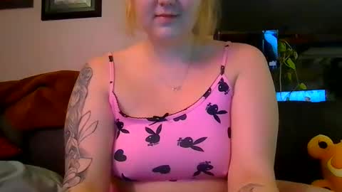 Peaches online show from December 29, 10:23 am