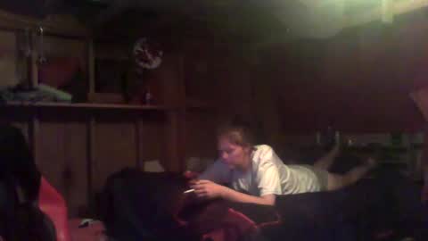 Pearl May online show from March 25, 7:50 pm