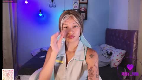 Snapshot of peggy_funn chatting on January 22, 10:49 pm peggy-funn online show from January 22, 10:49 pm