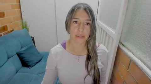 Penelope online show from February 12, 9:05 pm