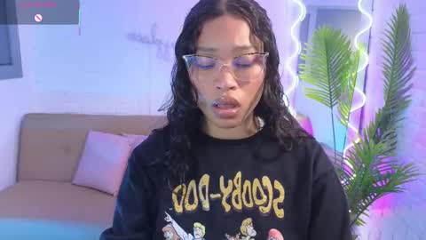 Snapshot of penelope_tay chatting on October 9, 3:54 am penelope online show from October 9, 3:54 am