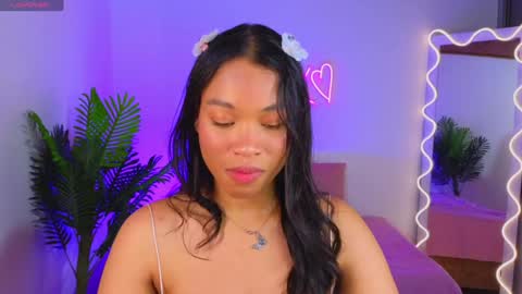 Snapshot of penelope_tay chatting on February 5, 3:34 am penelope online show from February 5, 3:34 am