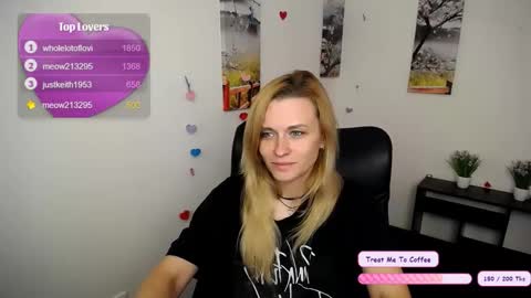 Mia online show from October 21, 6:17 am