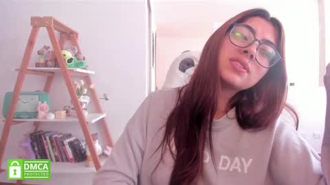 Sarah Ana Banana online show from September 15, 7:32 pm