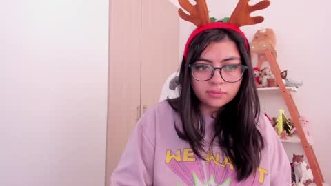 Sarah Ana Banana online show from December 24, 12:55 pm