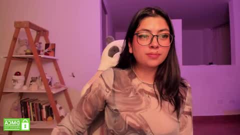 Sarah Ana Banana online show from February 21, 3:34 am