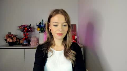 Cindy online show from December 18, 6:29 am