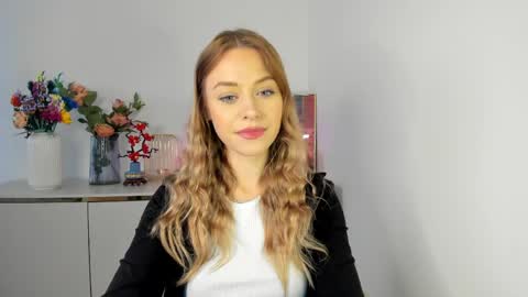 Cindy online show from April 13, 5:31 am