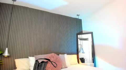 Lizza online show from October 28, 11:38 am