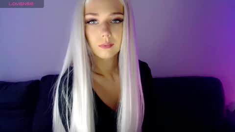 Isabella online show from February 28, 7:58 am