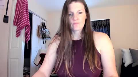 Kelly online show from January 2, 6:12 pm