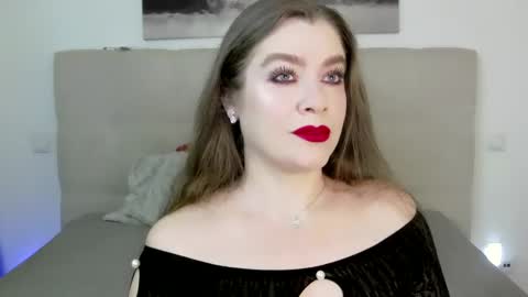 Peters Emily online show from February 19, 2:34 pm