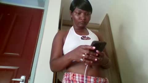 petite_shan online show from March 1, 5:07 am