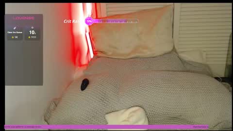 Snapshot of petitegirlypop chatting on October 30, 1:45 pm petitegirlypop online show from October 30, 1:45 pm