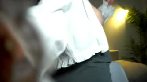 Petitegonwiild online show from March 24, 6:24 pm