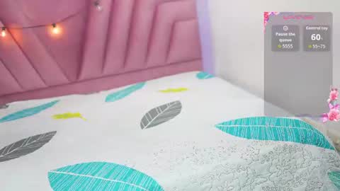 petitelittlemissy online show from July 7, 2:36 am