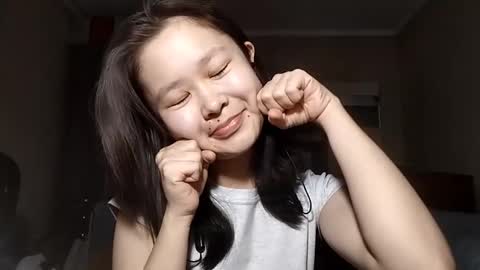 Hello Viola here  online show from December 4, 12:51 pm