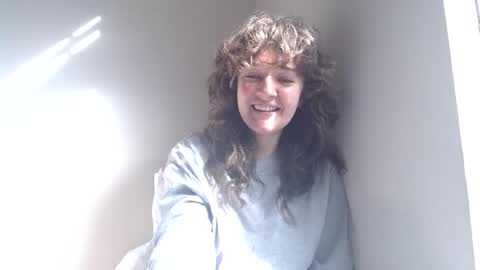 sophie online show from February 1, 4:00 pm