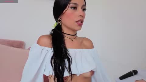 Liz online show from March 18, 8:25 pm