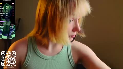 Mia or ur fav booty P online show from May 19, 2:18 am