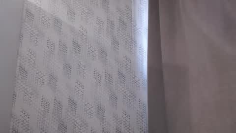 Snapshot of pineapple__mood chatting on March 1, 12:12 pm online show from March 1, 12:12 pm