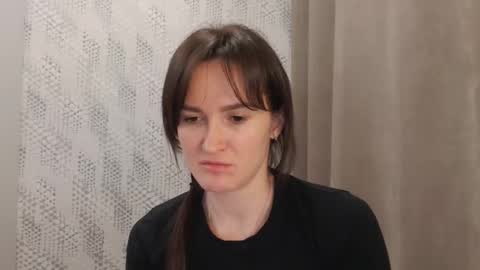 Snapshot of pineapple__mood chatting on January 25, 7:27 pm online show from January 25, 7:27 pm