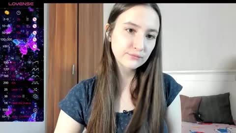 Snapshot of pingviluly chatting on October 20, 6:27 am pingviluly online show from October 20, 6:27 am