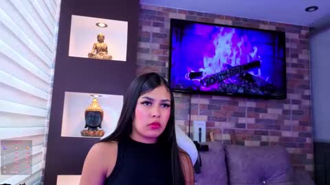 pink_as online show from February 12, 7:59 pm