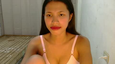 pink_bubbles011 online show from May 27, 5:26 am