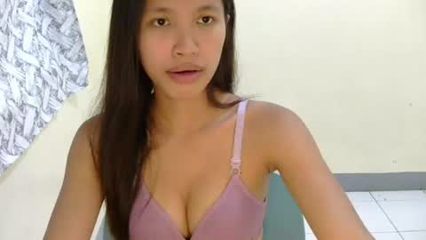 pink_bubbles011 online show from July 12, 5:41 am