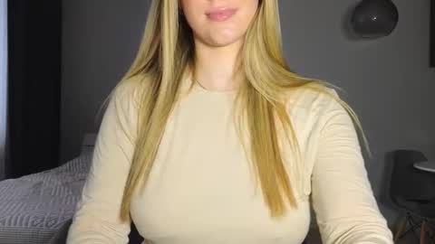   online show from November 3, 3:43 am