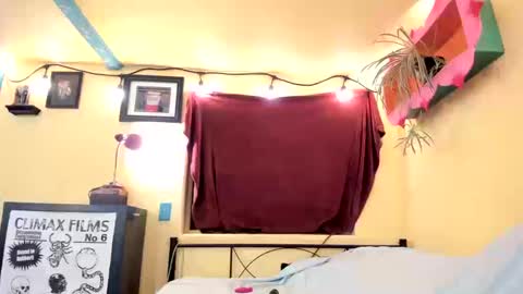 Virginity smiles online show from October 13, 5:43 am