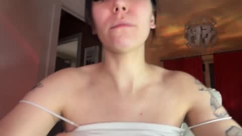 Snapshot of pinkdollylovv chatting on October 28, 10:47 pm pinkdollylovv online show from October 28, 10:47 pm