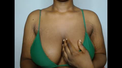 pinkxsugar online show from February 16, 3:50 am