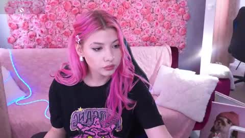 pinkytrix online show from May 9, 12:51 pm