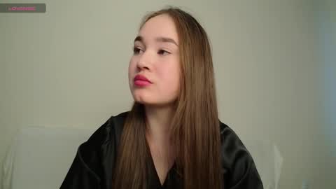Lily online show from April 30, 1:16 pm