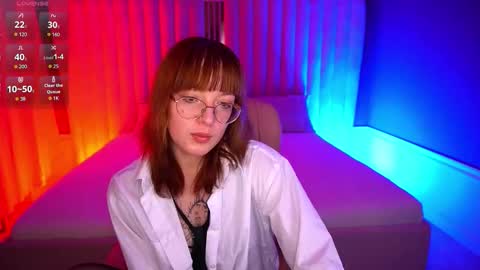 pixiepeachh online show from November 19, 5:24 pm