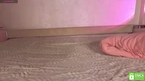 Emmy cheekslap and Edward online show from January 9, 6:12 pm