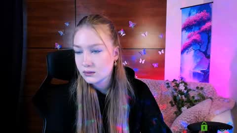Sophie online show from January 6, 10:57 am