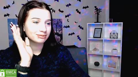 Sophie online show from January 3, 10:41 am