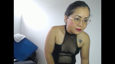 playfullpaulina online show from March 18, 1:27 pm