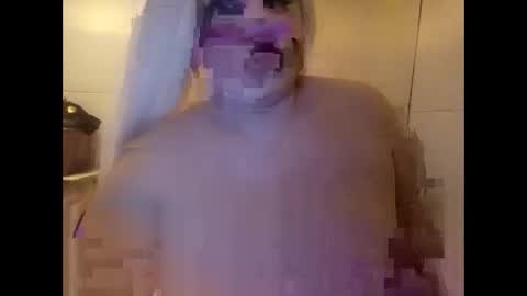 Snapshot of playgirl249 chatting on September 28, 11:32 pm playgirl249 online show from September 28, 11:32 pm