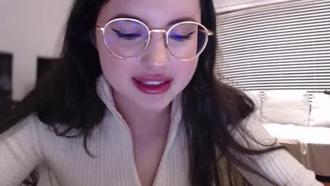 Mary online show from December 16, 9:53 pm