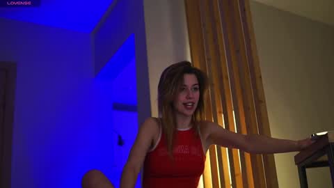 Snapshot of plump_bums chatting on October 16, 4:48 am Ari online show from October 16, 4:48 am