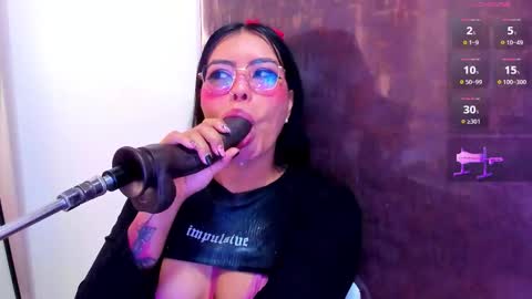 pocahontas_lantina online show from March 15, 5:20 am