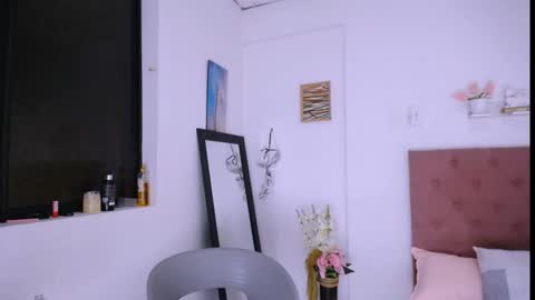 pocahontas online show from October 3, 5:45 am